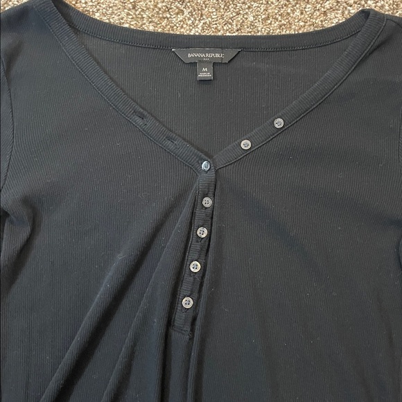 ❤️Banana Republic Black Buttoned Bodysuit - Picture 2 of 2